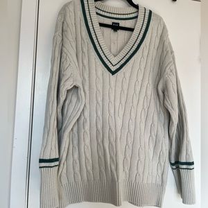 Cable knit v-neck sweater